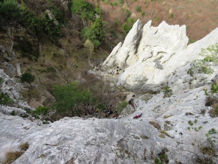 pohled k druholezci ze štandu